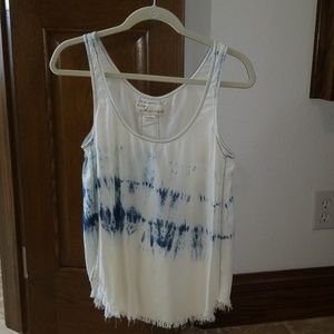 Sleeveless top